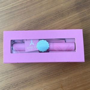 Jeffree Star approved mascara